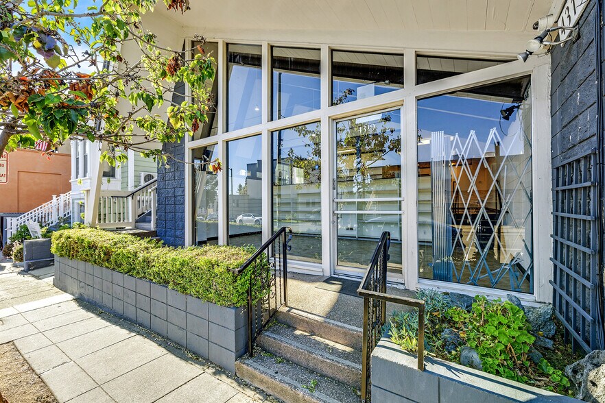 4319 Piedmont Ave, Oakland, CA à louer - Photo de l’immeuble – Image 3 sur 32