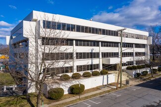 Plus de détails pour 30 Glenn St, White Plains, NY - Bureau à vendre