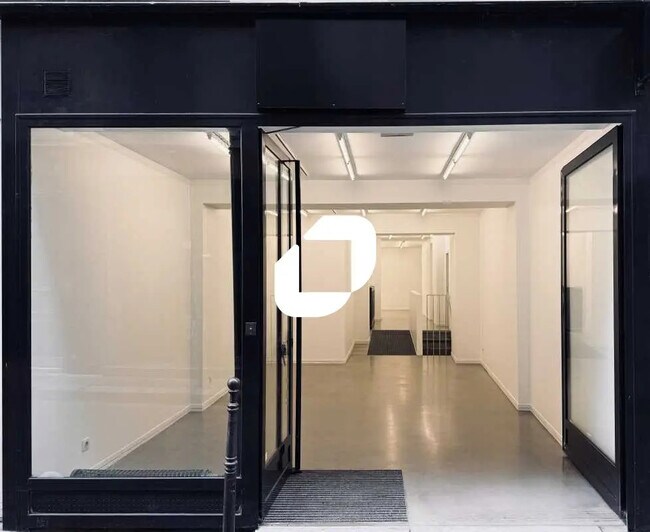 Plus de détails pour Local commercial à vendre