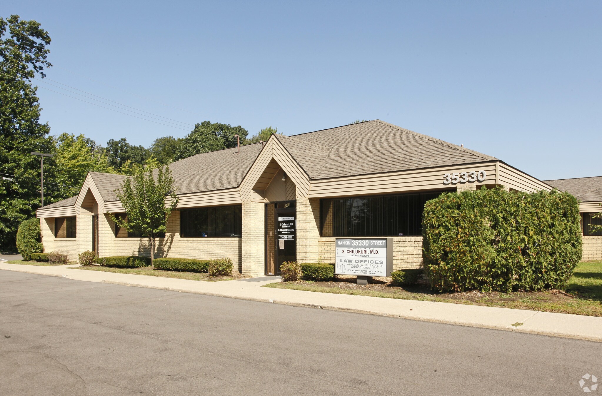 35330 Nankin Blvd, Westland, MI à vendre Photo principale– Image 1 sur 3