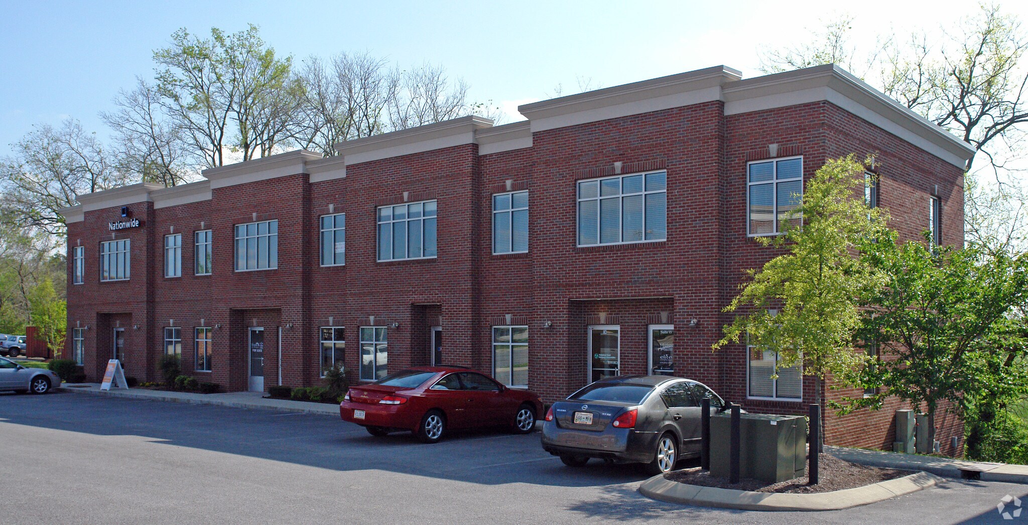 180 N Belvedere Dr, Gallatin, TN à louer Photo principale– Image 1 sur 1