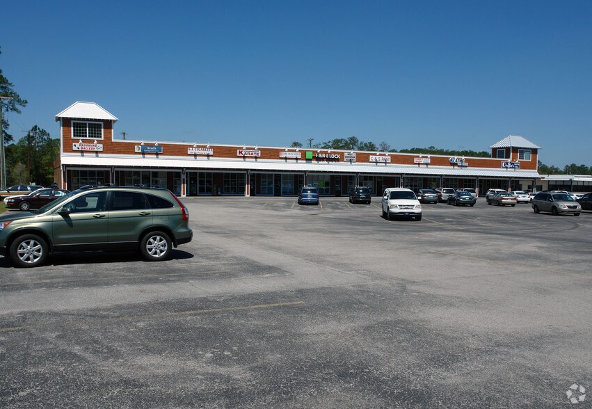 4924 Main St, Shallotte, NC à louer - Photo de l’immeuble – Image 3 sur 4