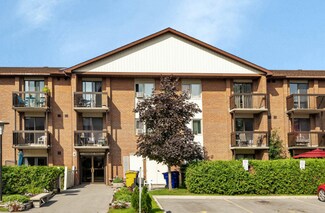 Plus de détails pour 4 Robert St, Arnprior, ON - Logement à vendre