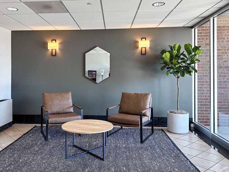1805 S Bellaire St, Denver, CO à louer - Photo intérieure – Image 2 sur 4