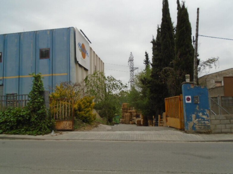Industriel/Logistique dans Montornès del Vallès, Barcelona à vendre - Photo de la construction – Image 1 sur 13