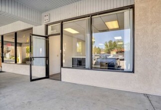 5710-5772 E Los Angeles Ave, Simi Valley, CA à louer Photo de l’immeuble– Image 1 sur 6