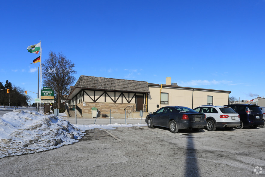 1668 King St E, Kitchener, ON à louer - Photo principale – Image 1 sur 2