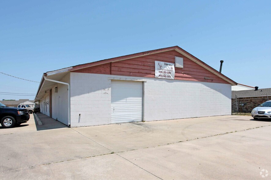 2428 N Janeway Ave, Oklahoma City, OK à vendre - Photo de l’immeuble – Image 3 sur 12