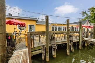 Plus de détails pour 600 Fishermans Rd, Saint Joseph, MI - Local commercial à vendre