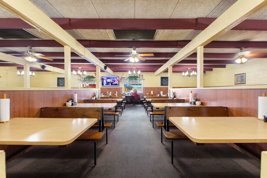 3000 Cypress Gardens Rd, Winter Haven, FL à vendre - Photo intérieure – Image 3 sur 15