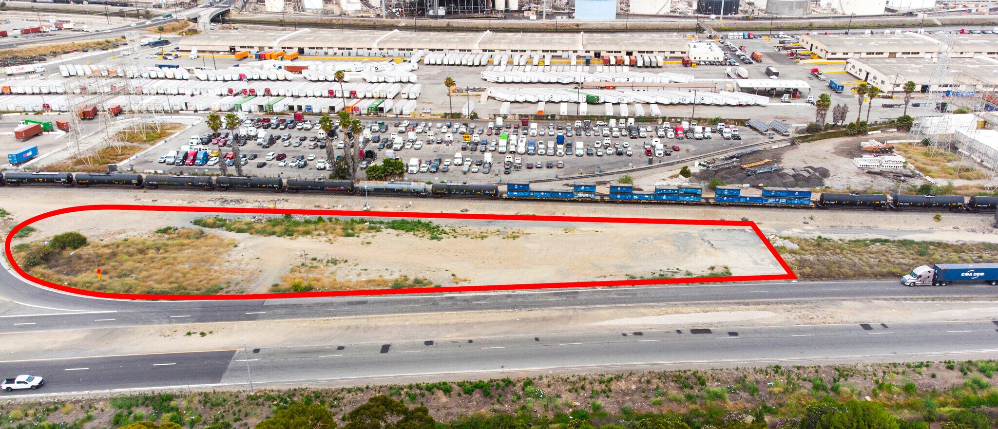 Terrain dans Long Beach, CA à louer Aérien– Image 1 sur 5
