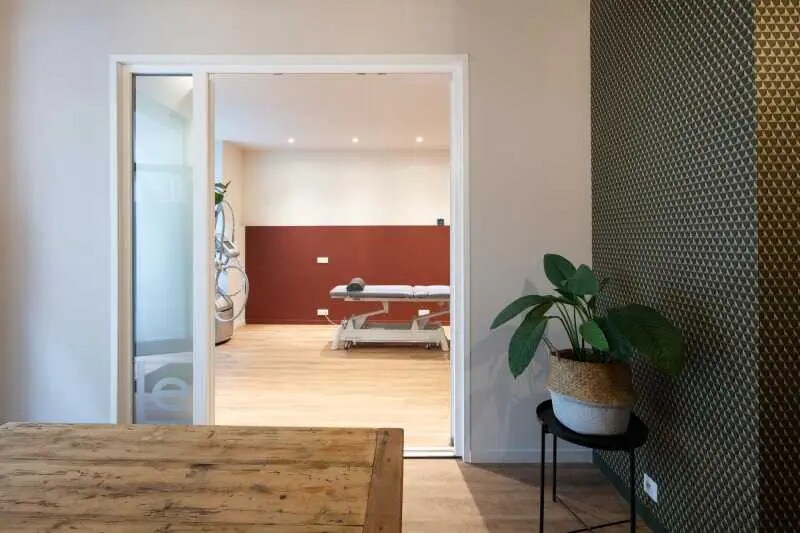 Bureau dans Puteaux à louer - Photo de l’immeuble – Image 3 sur 5