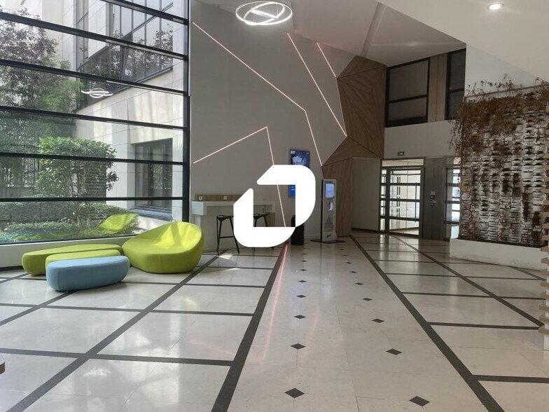 Bureau dans Boulogne-Billancourt à louer - Photo de l’immeuble – Image 2 sur 50