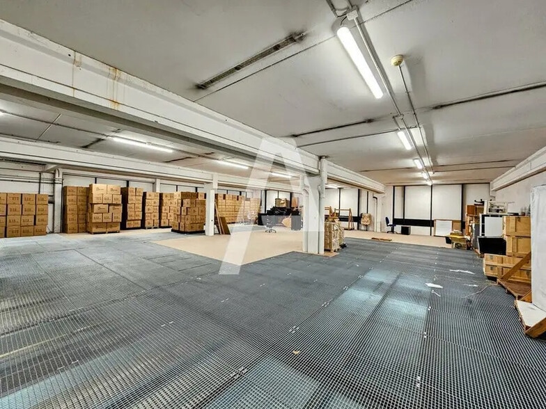 7 Avenue De Norvège, Villebon-sur-Yvette à louer - Photo de l’immeuble – Image 2 sur 4