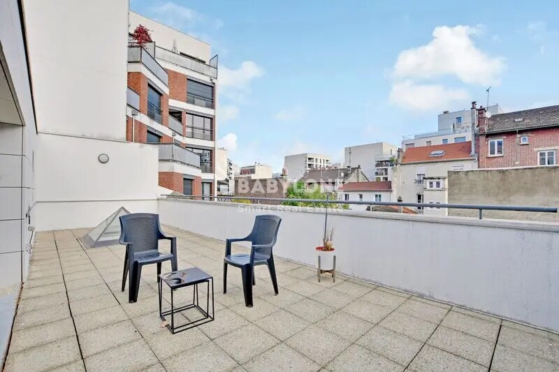 Bureau dans Clichy à louer - Photo de l’immeuble – Image 3 sur 10