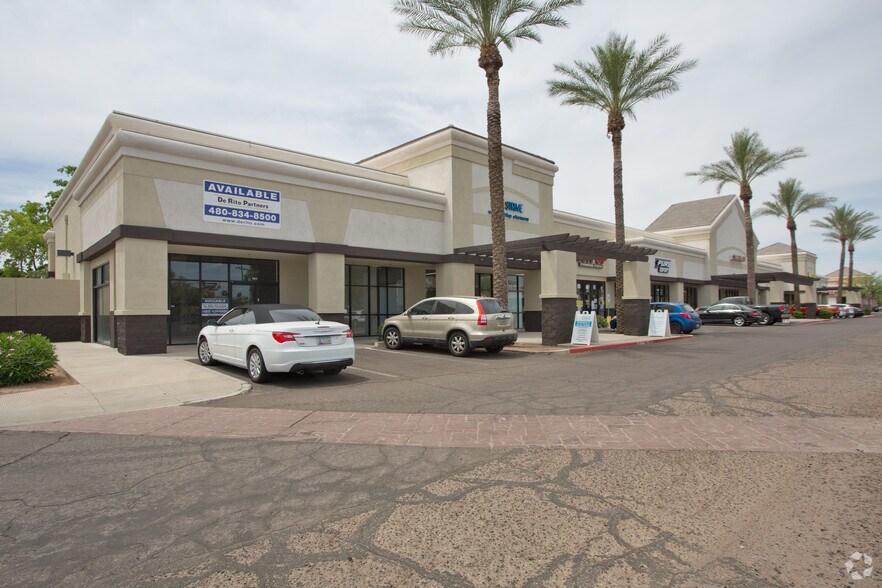 1275 E Baseline Rd, Gilbert, AZ à louer - Photo principale – Image 1 sur 17