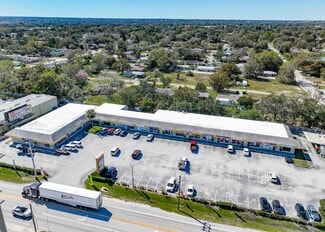 Plus de détails pour 1515 S Combee Rd, Lakeland, FL - Local commercial à louer