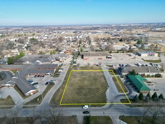 Plus de détails pour 2220 Sunset Drive, Norwalk, IA - Terrain à vendre