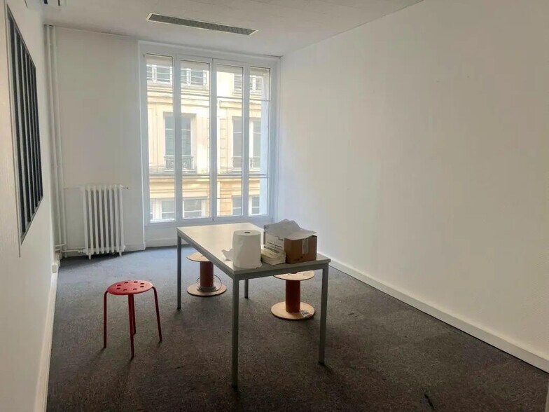 Bureau dans Paris à louer - Photo de l’immeuble – Image 3 sur 7