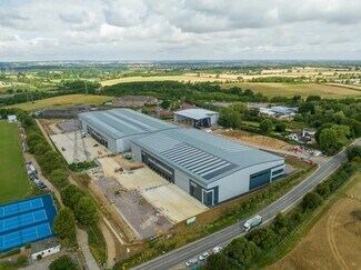 Plus de détails pour North Rd, Stevenage - Industriel/Logistique à louer