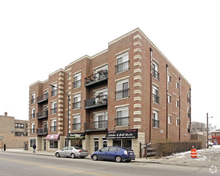 5321 N Lincoln Ave, Chicago, IL à louer - Photo de l’immeuble – Image 2 sur 2