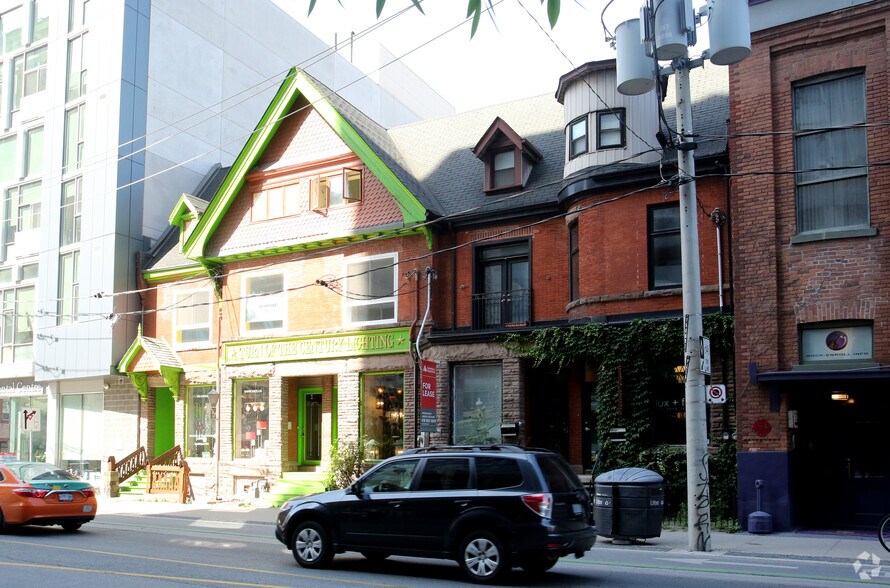 112-114 Sherbourne St, Toronto, ON à louer - Photo de l’immeuble – Image 2 sur 8