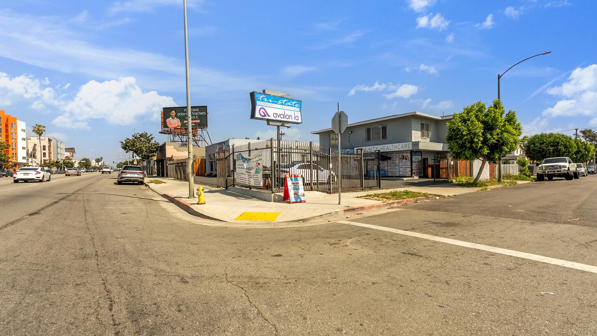 6622 Crenshaw Blvd, Los Angeles, CA à vendre Photo de l’immeuble– Image 1 sur 33