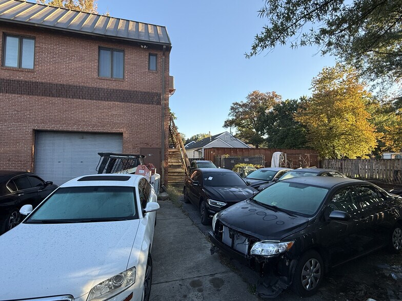 2301 57th Ave, Hyattsville, MD à vendre - Photo principale – Image 1 sur 4