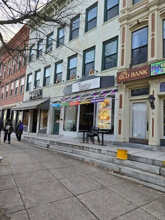 Plus de détails pour 141 Main St, Northampton, MA - Local commercial à vendre