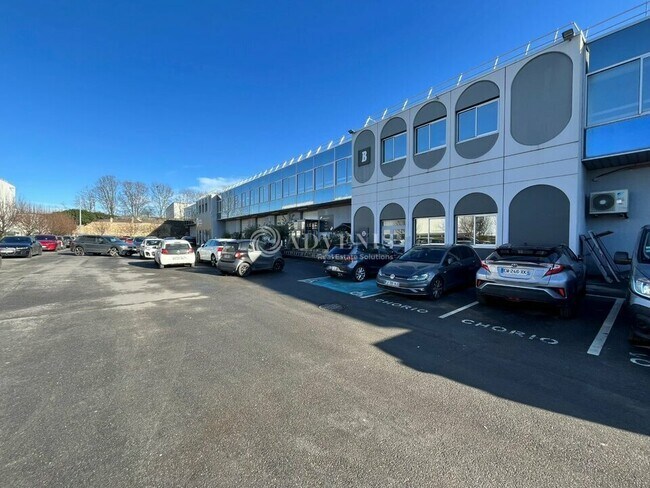 Plus de détails pour 103105 Rue Charles Michels, Saint-Denis - Industriel/Logistique à louer