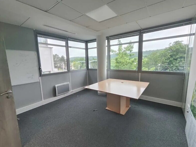 6 Boulevard Dubreuil, Orsay à louer - Photo de l’immeuble – Image 1 sur 8