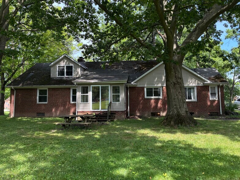 1200 Som Center Rd, Mayfield Heights, OH à vendre - Photo de l’immeuble – Image 2 sur 2