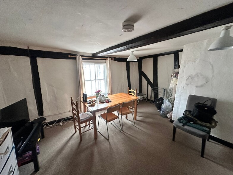 1-5 Hitchin St, Baldock à vendre - Photo de l’immeuble – Image 3 sur 6