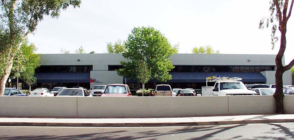 1707 E Highland Ave, Phoenix, AZ à louer - Autre – Image 2 sur 3