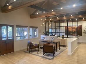 3625 E Thousand Oaks Blvd, Westlake Village, CA à louer Photo intérieure– Image 1 sur 3