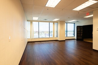 4560 S Decatur Blvd, Las Vegas, NV à louer Photo intérieure– Image 2 sur 3