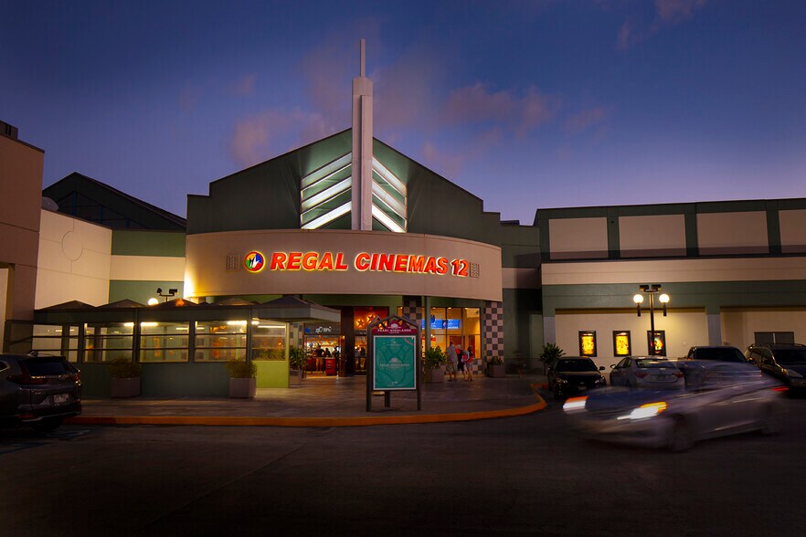 1000 Kamehameha Hwy, Pearl City, HI à louer - Photo de l’immeuble – Image 3 sur 10