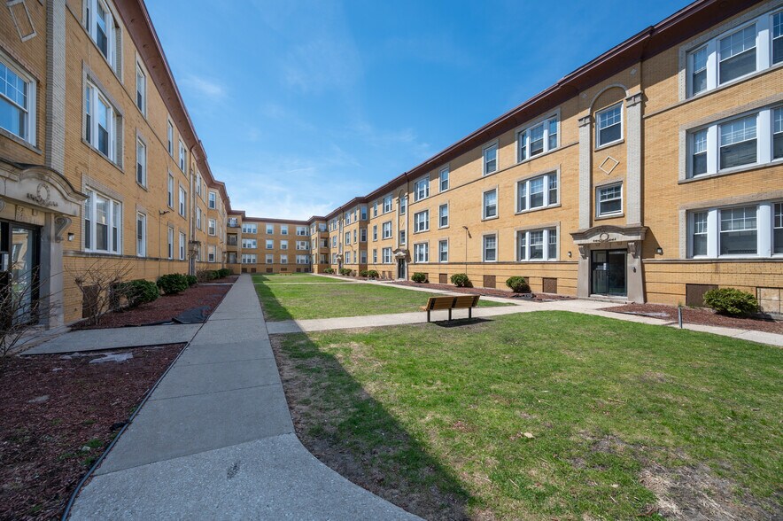 4612-4626 S Lake Park Ave, Chicago, IL à vendre - Photo de l’immeuble – Image 3 sur 12