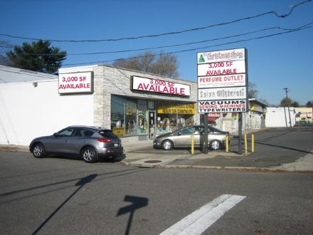 221-229 Walt Whitman Rd, Huntington Station, NY à louer - Photo de l’immeuble – Image 2 sur 5