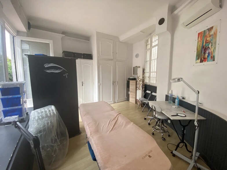 4 Ancien Chemin Des Vallergues, Cannes à louer - Photo de l’immeuble – Image 1 sur 5