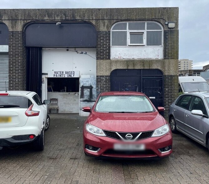 Rosebery Ave, Londres à louer - Photo principale – Image 1 sur 4