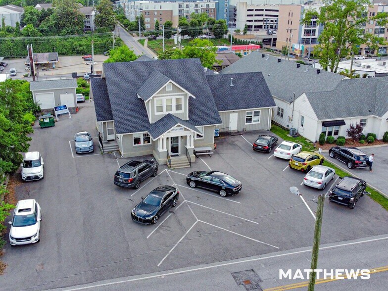 2603 Westwood Dr, Nashville, TN à vendre - Photo de l’immeuble – Image 2 sur 5