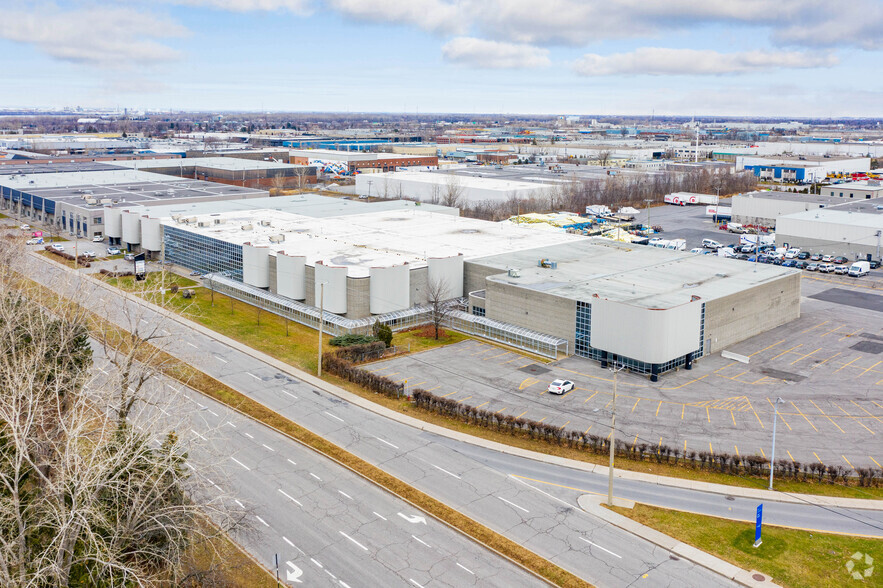 867-877 Boul Jean-Paul-Vincent, Longueuil, QC à louer - Aérien – Image 3 sur 4