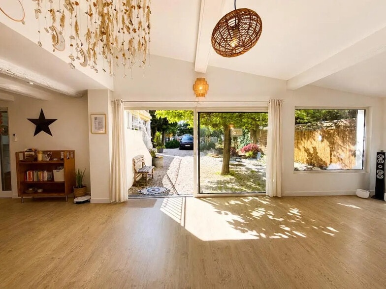 Bureau dans Mougins à louer - Photo intérieure – Image 2 sur 13