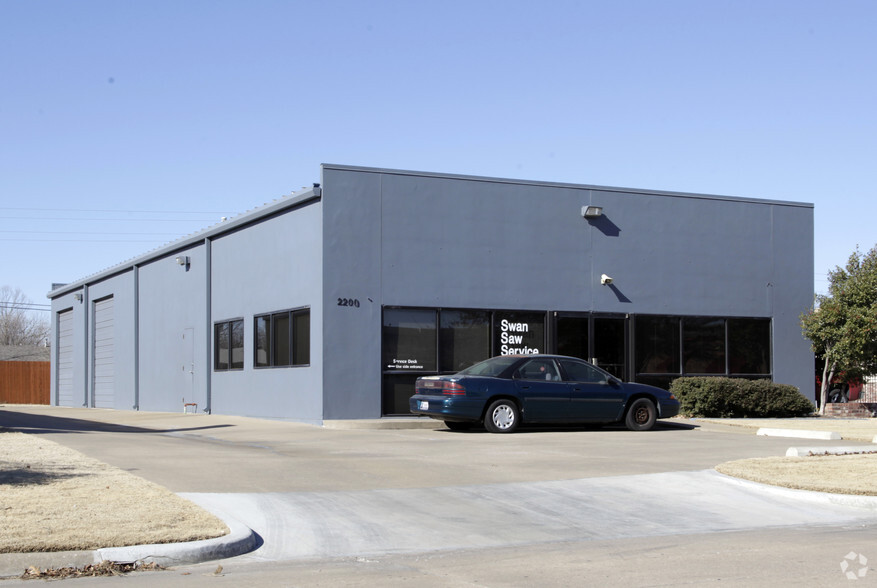 2200 N Yellowood Ave, Broken Arrow, OK à vendre - Photo de l’immeuble – Image 1 sur 23