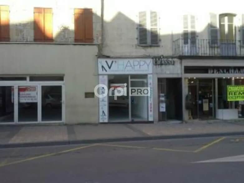 Local commercial dans Montluçon à louer - Photo de l’immeuble – Image 1 sur 4