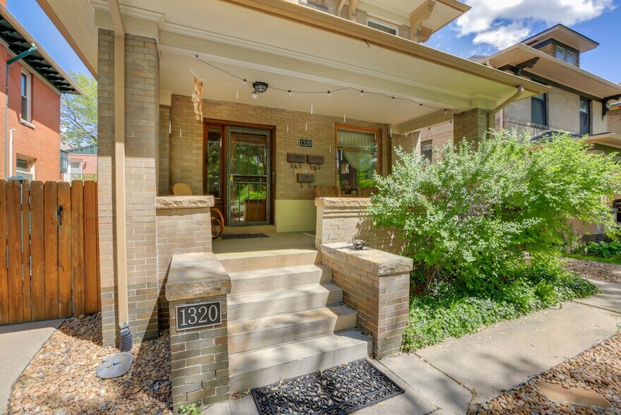 1320 Saint Paul St, Denver, CO à vendre - Photo de l’immeuble – Image 3 sur 16