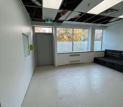 1170 Birchmount Rd, Toronto, ON à louer Photo intérieure– Image 2 sur 4