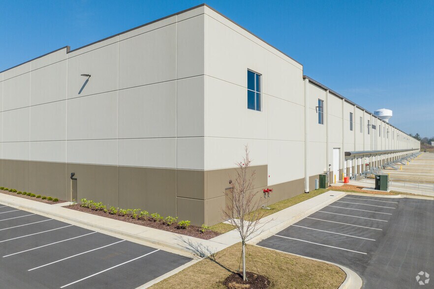 200 NE Logistics Pky, White, GA à louer - Photo de l’immeuble – Image 2 sur 10
