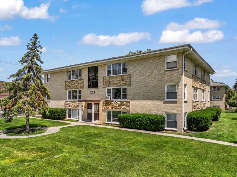 465 N Mill Rd, Addison, IL à vendre - Photo de l’immeuble – Image 2 sur 34